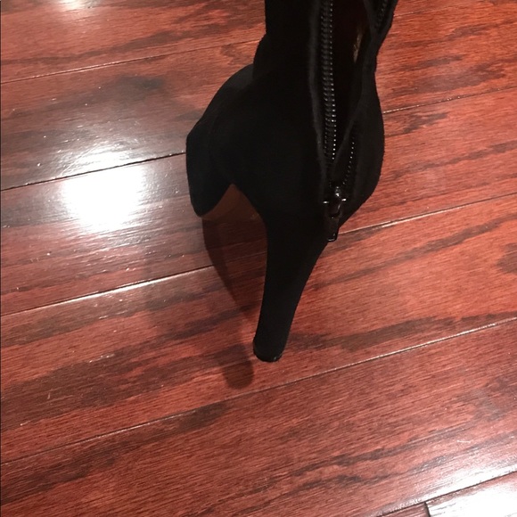 Givenchy suede booties - Picture 7 of 7